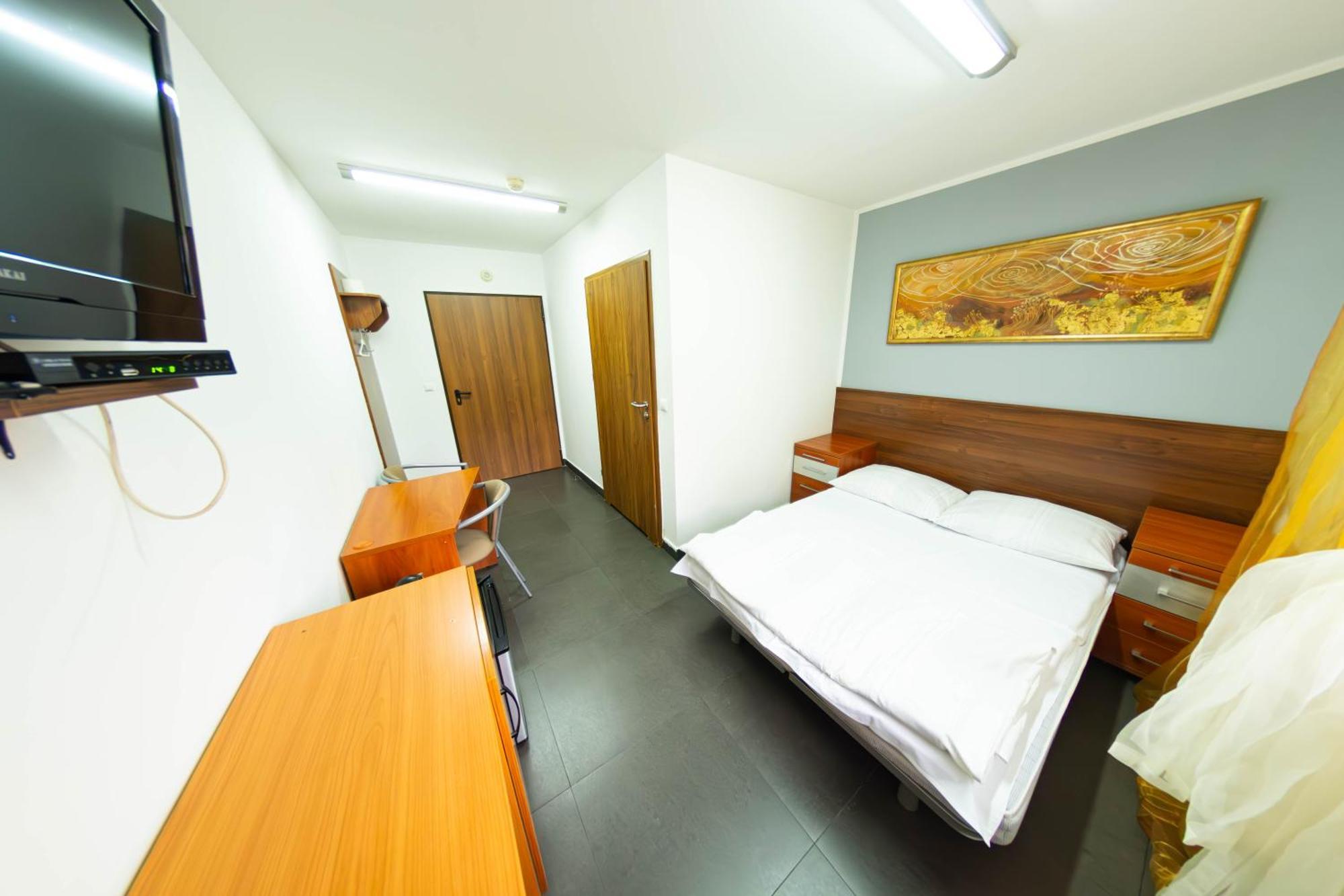 Twoj Hostel Klimczoka 7 카토비체 외부 사진