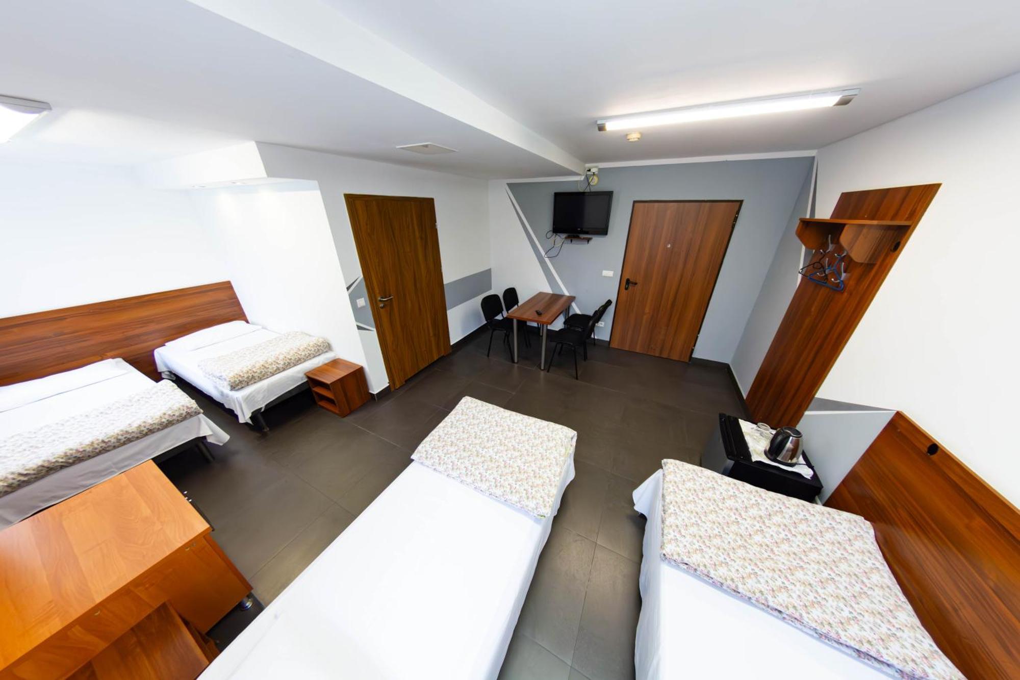 Twoj Hostel Klimczoka 7 카토비체 외부 사진